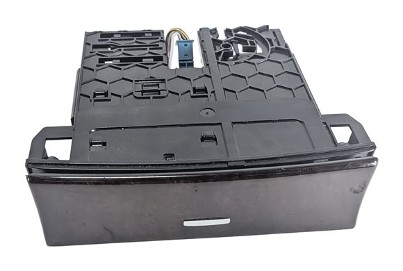 2010 MERCEDES GL450 (X164) CENTER CONSOLE ASHTRAY w/CIGARETTE LIGHTER SOCKET