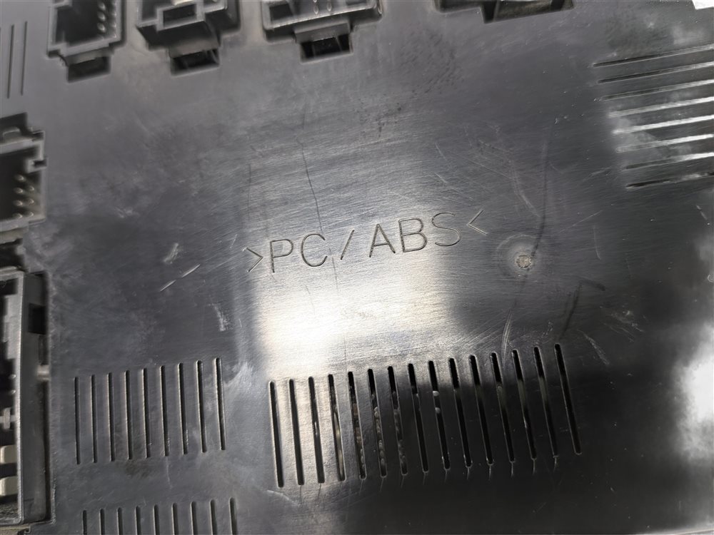 Thumbnail 8: 2010 MERCEDES GL450 (X164) 4.6L REAR SIGNAL ACQUISITION SAM CONTROL MODULE