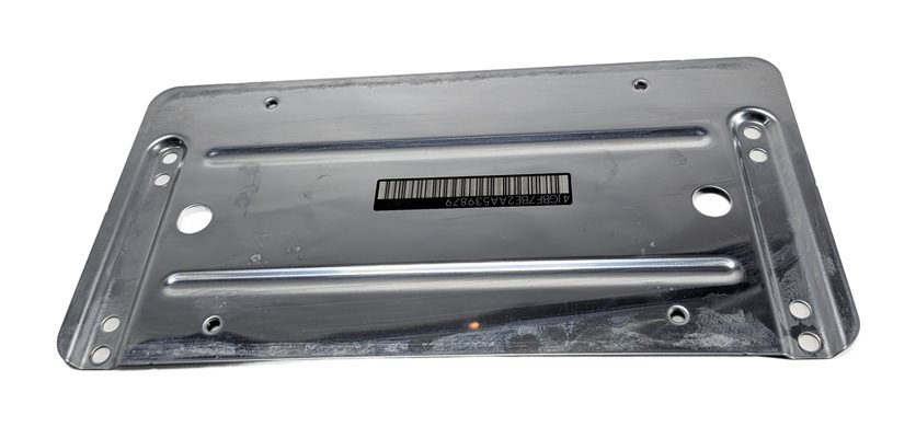 Thumbnail 4: 2010 MERCEDES GL450 (X164) REAR LICENSE PLATE TAG MOUNTING BRACKET HOLDER