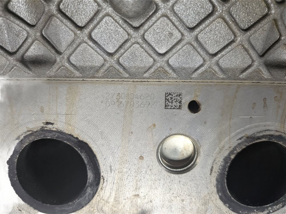 Thumbnail 8: 2007-2012 MERCEDES GL450 S450 (X164 W221) 273.9 V8 ENGINE LEFT CYLINDER HEAD