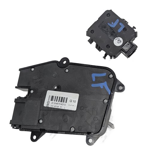 Thumbnail 6: 2010 MERCEDES GL450 (X164) FRONT LEFT DRIVER SEAT ADJUST SWITCH w/MEMORY LUMBAR