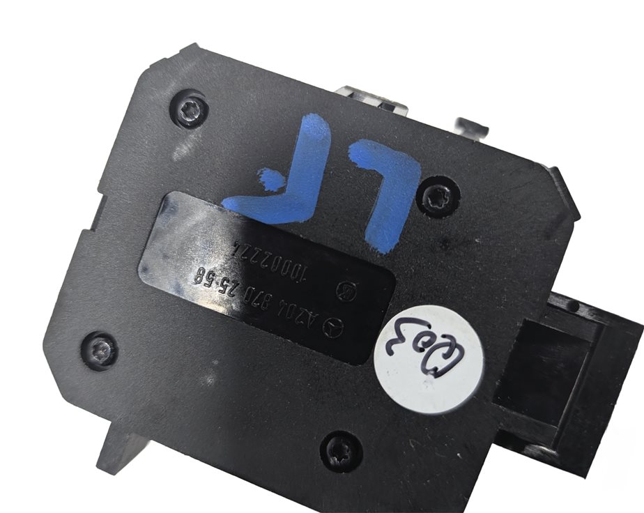 Thumbnail 9: 2010 MERCEDES GL450 (X164) FRONT LEFT DRIVER SEAT ADJUST SWITCH w/MEMORY LUMBAR