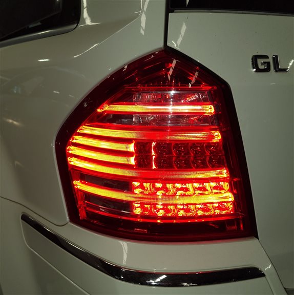 Thumbnail 2: 2010-2012 MB GL350 GL450 GL550 (X164) LEFT DRIVER TAILLIGHT BRAKE LIGHT LAMP