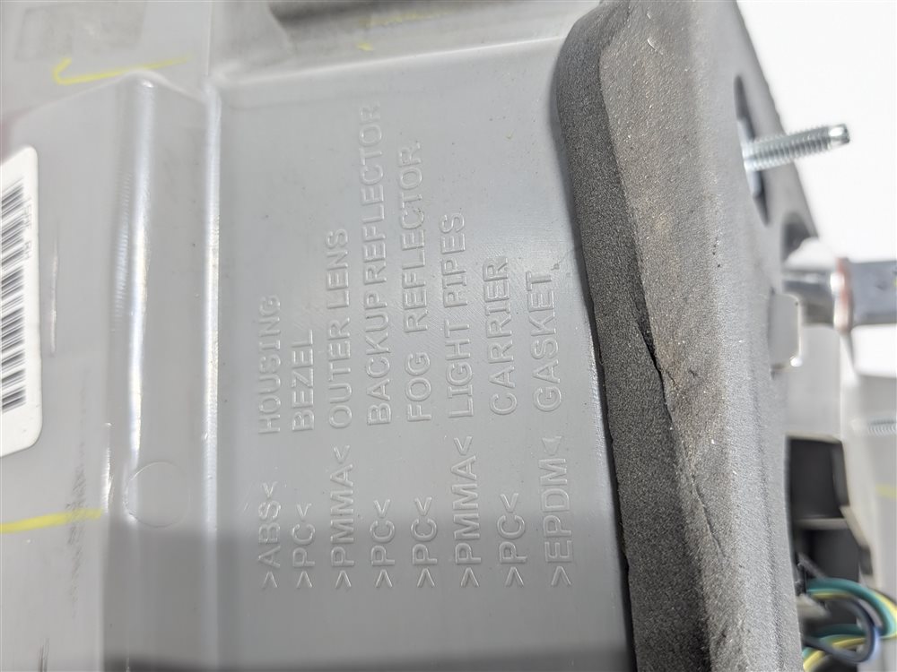 Thumbnail 10: 2010-2012 MB GL350 GL450 GL550 (X164) RIGHT PASSENGER TAILLIGHT BRAKE LIGHT LAMP