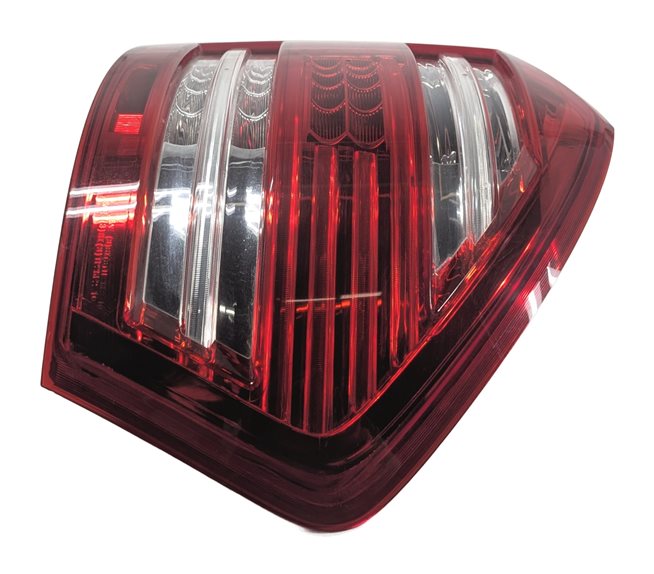 Thumbnail 4: 2010-2012 MB GL350 GL450 GL550 (X164) RIGHT PASSENGER TAILLIGHT BRAKE LIGHT LAMP