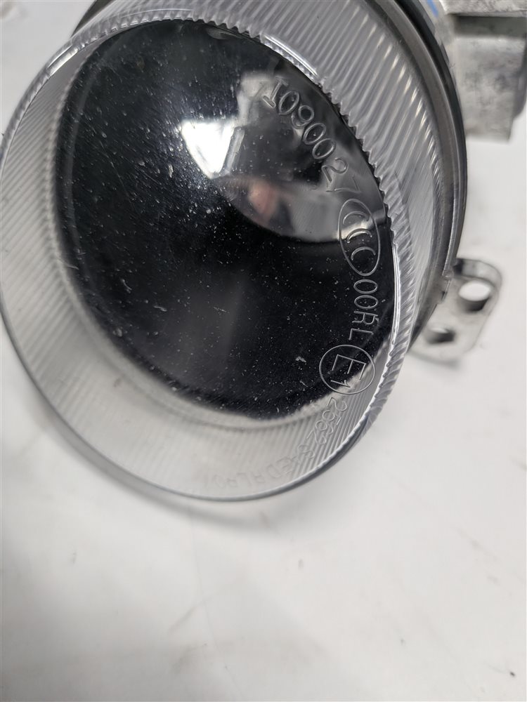 Thumbnail 10: 06-13 MERCEDES C300 C350 GL320 GL450 GL550 ML320 ML350 RIGHT FOGLIGHT LAMP SET