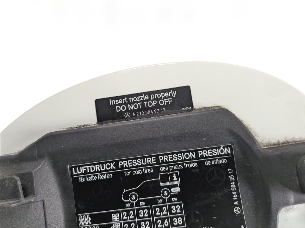 Thumbnail 10: 07-12 MERCEDES GL320 GL350 GL450 GL550 FUEL DOOR w/HOUSING & CAP (White)