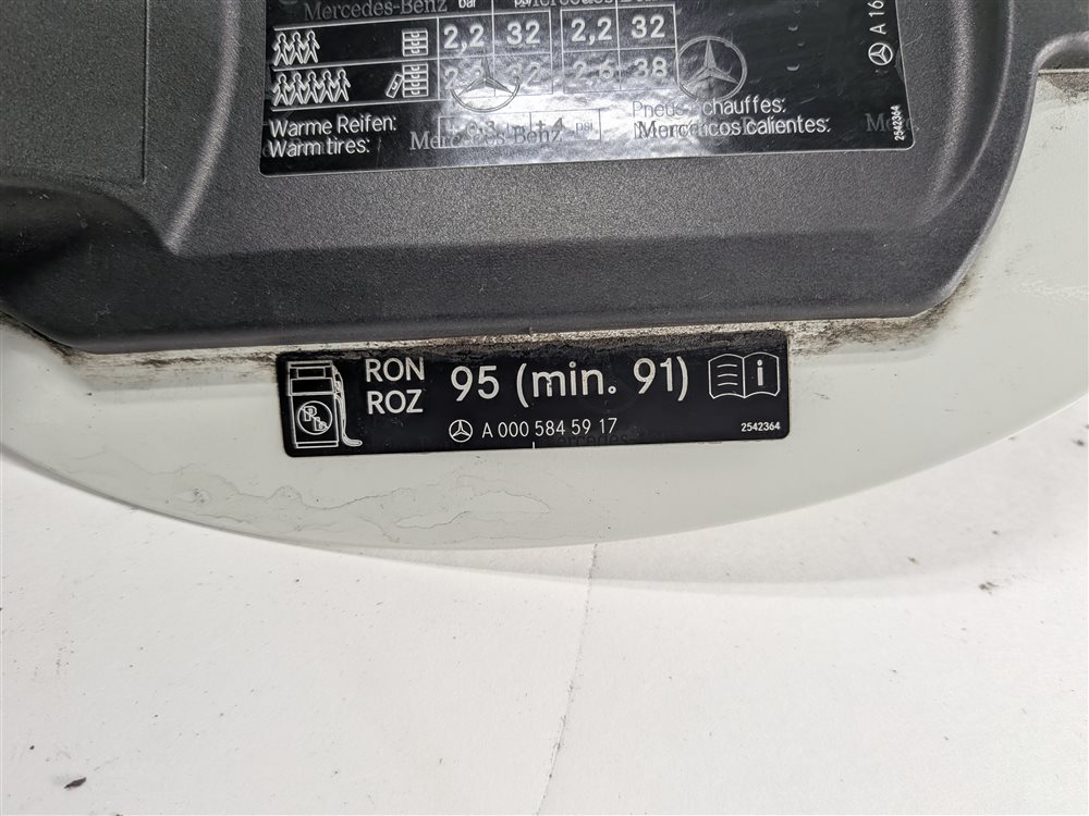 Thumbnail 9: 07-12 MERCEDES GL320 GL350 GL450 GL550 FUEL DOOR w/HOUSING & CAP (White)