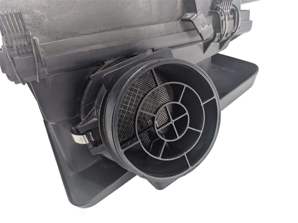 Thumbnail 7: 2001-2006 BMW 330i 330Ci 330xi X3 (E46 E83) AIR FILTER CLEANER BOX MAF SENSOR