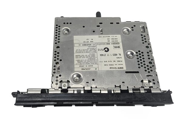 Thumbnail 7: 2002-2006 BMW 320i 325i 330i M3 (E46) AM/FM RADIO STEREO RECEIVER w/ CD PLAYER