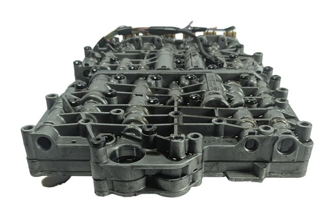 Thumbnail 5: 2003-2005 BMW Z4 (E85) 3.0L M54 5HP-19 AUTO AUTOMATIC TRANSMISSION VALVE BODY
