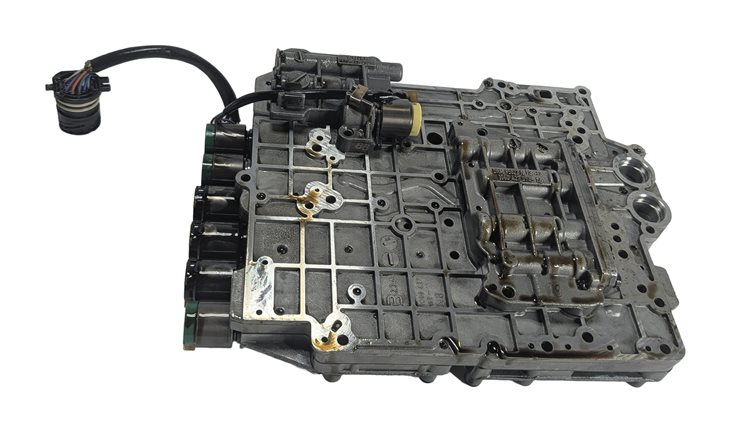Thumbnail 6: 2003-2005 BMW Z4 (E85) 3.0L M54 5HP-19 AUTO AUTOMATIC TRANSMISSION VALVE BODY