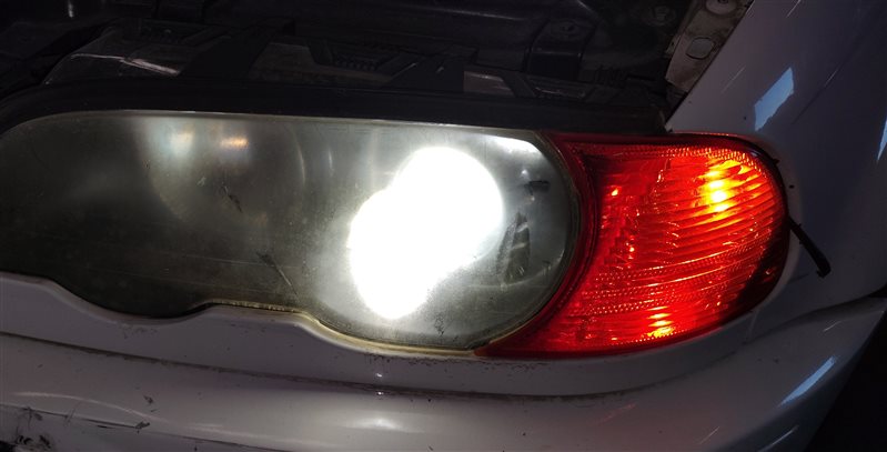 Thumbnail 2: BMW 02-03 3 SERIES (E46) CONVERTIBLE COUPE FRONT LEFT HEADLIGHT (XENON HID)