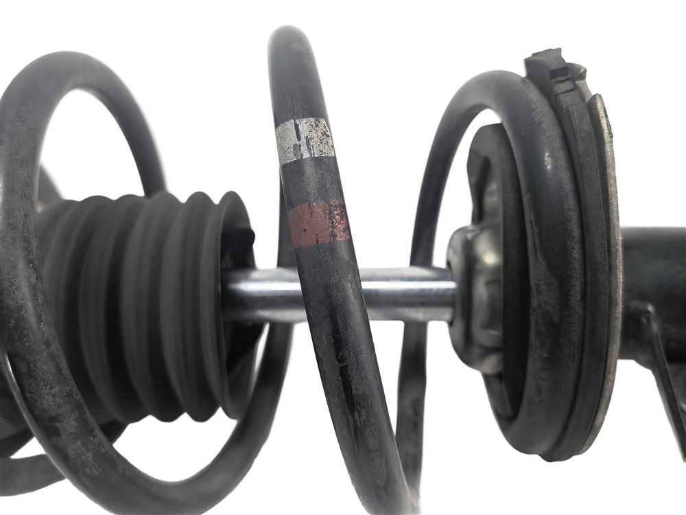 Thumbnail 7: 2002 BMW 330CI (E46) FRONT STRUT SHOCK SET/2 RWD BILSTEIN STANDARD SUSPENSION