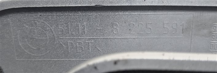Thumbnail 5: 2002 BMW 330CI (E46) FRONT LEFT DRIVER BUMPER FOG LIGHT TRIM BEZEL (SILVER)