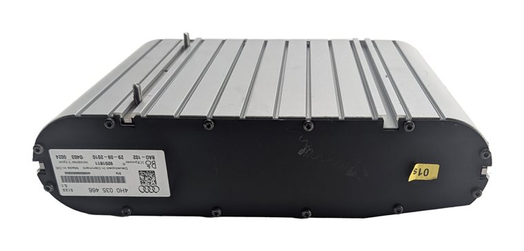 Thumbnail 2: 2011 AUDI A8 (D4 4H) BANG & OLUFSEN B&O SLAVE AUDIO SOUND AMPLIFIER AMP