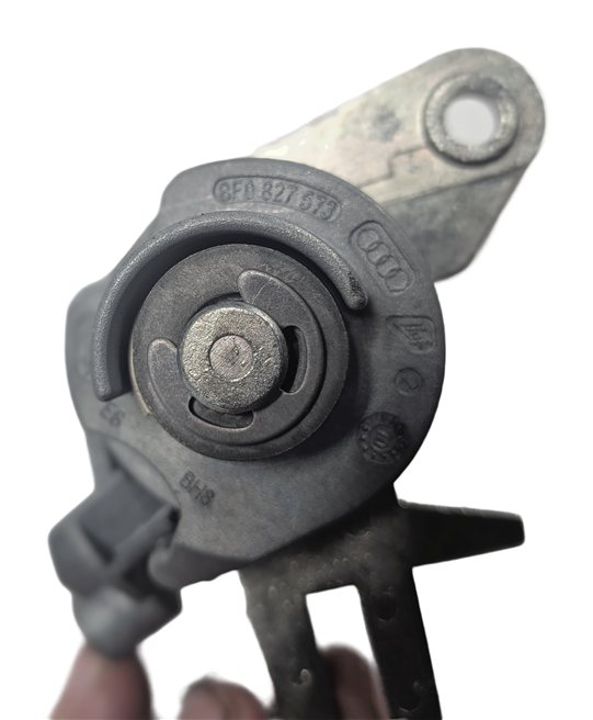 Thumbnail 7: 2011 AUDI A8 (D4 4H) REAR TRUNK LID DECKLID LOCK CYLINDER TUMBLER