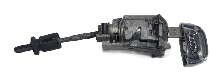 Thumbnail 3: 2011 AUDI A8 (D4 4H) FRONT LEFT DRIVER DOOR LOCK CYLINDER TUMBLER w/KEY