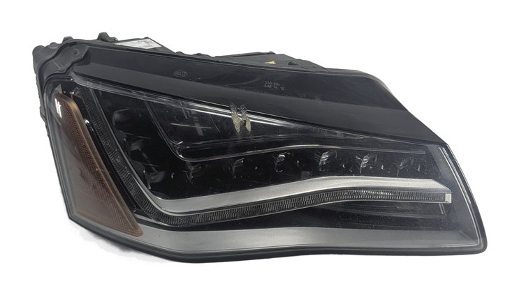 Thumbnail 3: 2011-2014 AUDI A8 (D4 4H) RIGHT PASSENGER DRL LED HEADLIGHT LIGHT LAMP (OPT 8EY)