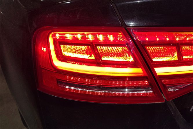 Thumbnail 2: 11-14 AUDI A8 S8 (D4 4H) LEFT DRIVER REAR OUTER LED TAILLIGHT BRAKE LIGHT LAMP