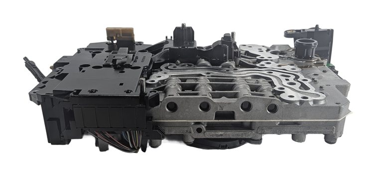 Thumbnail 2: 2011 AUDI A8 (D4 4H) 4.2L AUTOMATIC TRANSMISSION VALVE BODY MECHATRONICS MNX MXR