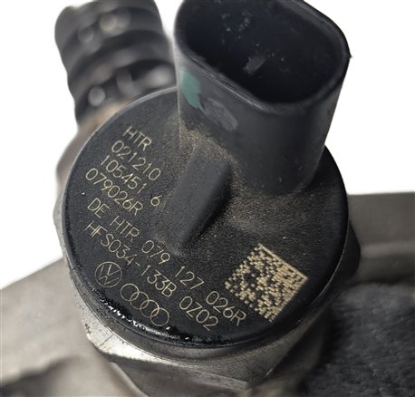 Thumbnail 6: 2011-2013 AUDI A8 (D4 4H) 4.2L V8 ENGINE - HIGH PRESSURE MECHANICAL FUEL PUMP
