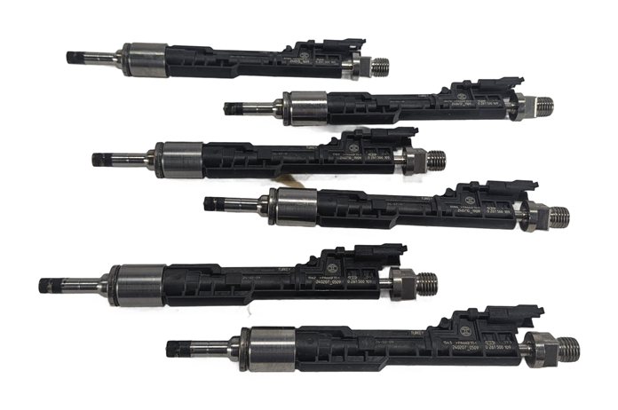 Thumbnail 2: 2013-2018 BMW 320i 335i 435i 535i X1 X5 Z4 2.0L / 3.0L TURBO FUEL INJECTOR SET 6
