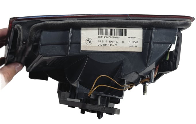 Thumbnail 6: 2014-2016 BMW 528i 535i 550i M5 (F10) LEFT DRIVER TRUNK TAILLIGHT LIGHT LAMP