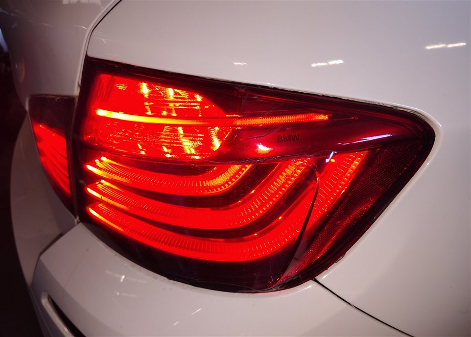 Thumbnail 2: 2014-2016 BMW 528i 535i 550i M5 (F10) RIGHT PASSENGER TAILLIGHT BRAKE LIGHT LAMP