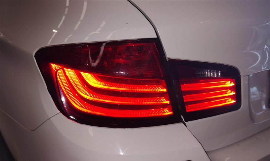 Thumbnail 2: 2014-2016 BMW 528i 535i 550i M5 (F10) LEFT DRIVER TAILLIGHT BRAKE LIGHT LAMP