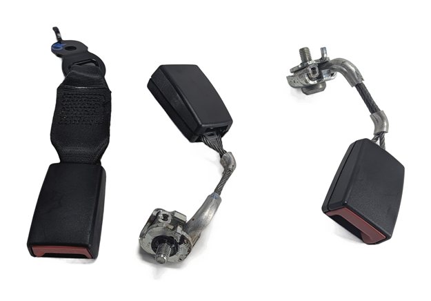 Thumbnail 2: 2014 BMW 535I (F10) REAR LEFT CENTER RIGHT SEAT SEATBELT BUCKLE SET/3 (Black)