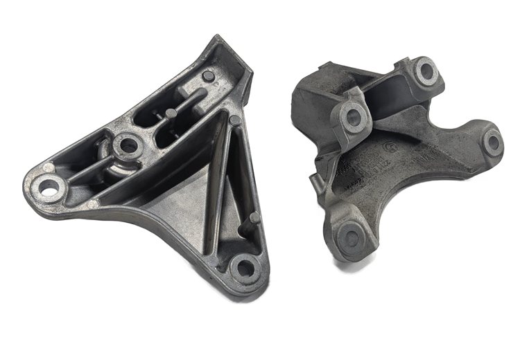 2014 BMW 535I (F10) 3.0L (N55) ENGINE LEFT & RIGHT MOTOR MOUNT BRACKET SET/2