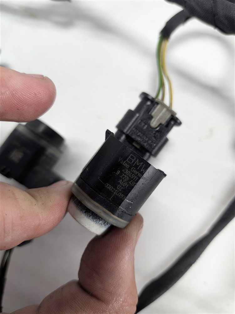 Thumbnail 8: 2014 BMW 535I (F10) FRONT PARK ASSIST PDC DISTANCE CONTROL SENSORS (White)