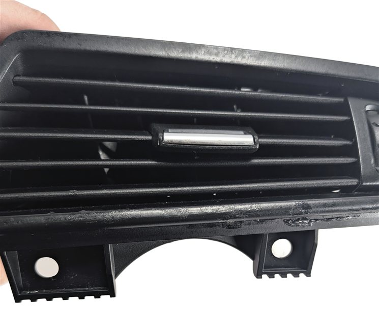 Thumbnail 10: 2014 BMW 535I (F10) FRONT RIGHT PASSENGER DASH HEAT AIR AC VENT (Black)