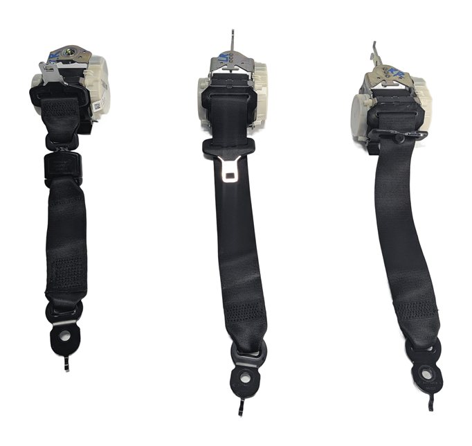 Thumbnail 2: 2014 BMW 535I (F10) REAR LEFT CENTER RIGHT SEAT SEATBELT RETRACTOR SET/3 (Black)