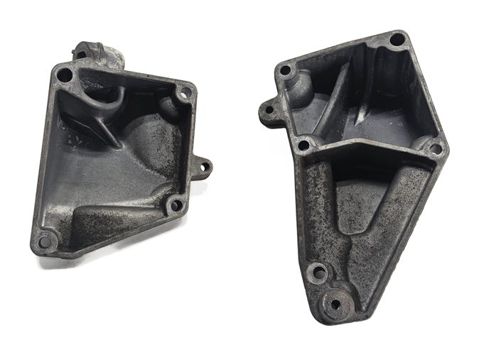 Thumbnail 4: 2012 MERCEDES GL450 (X164) 4.6L 273.923 ENGINE MOTOR MOUNT SUPPORT BRACKET SET/2