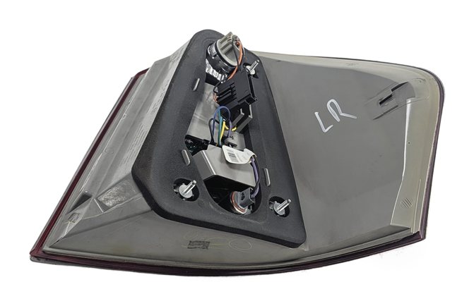 Thumbnail 5: 2010-2012 MB GL350 GL450 GL550 (X164) LEFT DRIVER TAILLIGHT BRAKE LIGHT LAMP