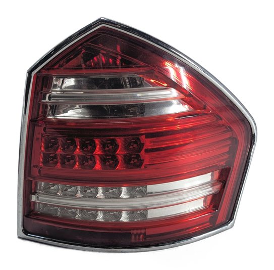Thumbnail 3: 2010-2012 MB GL350 GL450 GL550 (X164) RIGHT PASSENGER TAILLIGHT BRAKE LIGHT LAMP
