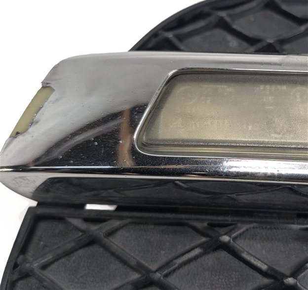 Thumbnail 6: 2011-2012 MB GL350 GL450 GL550 (X164) RIGHT PASSENGER LED FOG LIGHT DRIVING LAMP