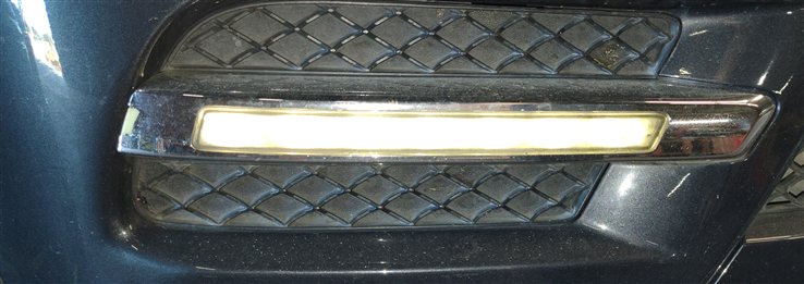 Thumbnail 2: 2011-2012 MB GL350 GL450 GL550 (X164) LEFT DRIVER LED FOG LIGHT DRIVING LAMP