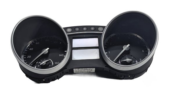 Thumbnail 3: 10-12 MB GL450 GL550 ML350 ML550 R350 (W251 X164 W164) SPEEDOMETER CLUSTER(181k)