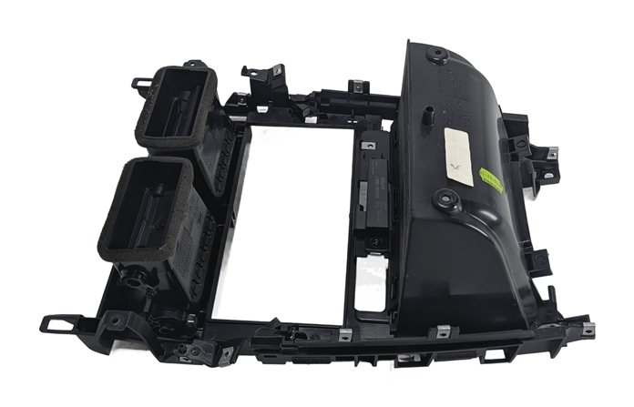 Thumbnail 4: 2018 ROVER DISCOVERY SPORT L550 FRONT CENTER DASH AIR VENT SCREEN BEZEL (Black)