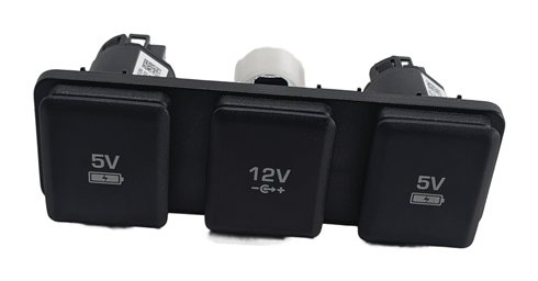 Thumbnail 2: 2018 LAND ROVER DISCOVERY SPORT L550 REAR CONSOLE DUAL USB PORT 12V POWER OUTLET