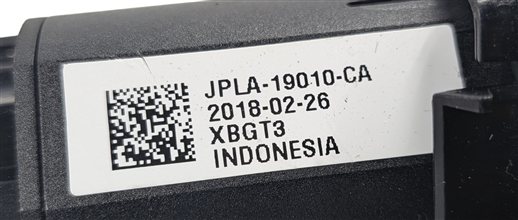 Thumbnail 7: 2018 LAND ROVER DISCOVERY SPORT L550 REAR CONSOLE DUAL USB PORT 12V POWER OUTLET