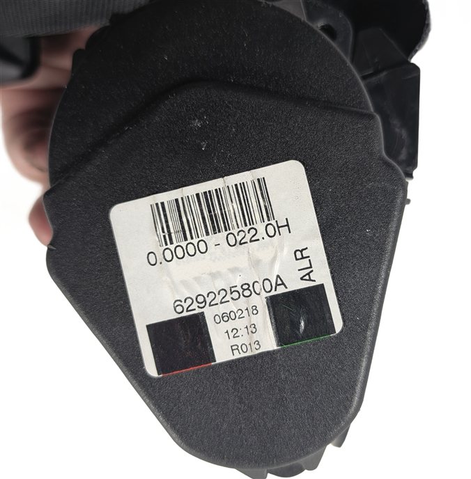 Thumbnail 5: 2018 LAND ROVER DISCOVERY SPORT L550 REAR SEAT SEATBELT RETRACTOR SET/3 (Black)