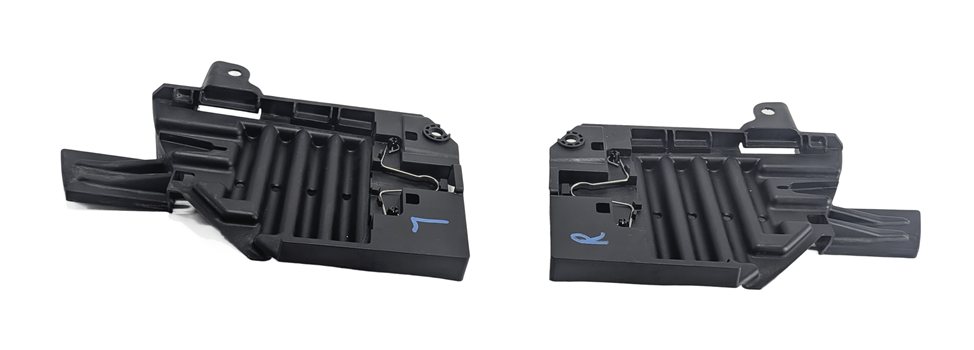 Thumbnail 2: 2018 LAND ROVER DISCOVERY SPORT (L550) FRONT HEADLIGHT BRACKET LEFT/RIGHT SET/2