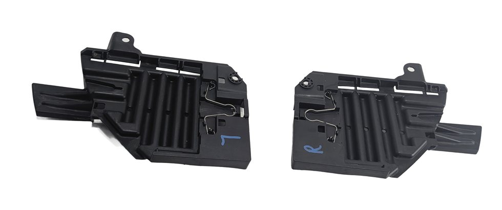 Thumbnail 3: 2018 LAND ROVER DISCOVERY SPORT (L550) FRONT HEADLIGHT BRACKET LEFT/RIGHT SET/2