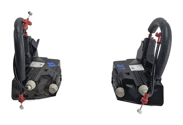 Thumbnail 2: 15-19 LAND ROVER DISCOVERY SPORT L550 REAR LEFT/RIGHT DOOR LATCH ACTUATOR SET/2