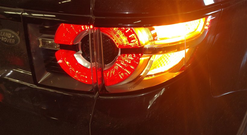 Thumbnail 2: 15-19 LAND ROVER DISCOVERY SPORT L550 REAR RIGHT OUTER TAILLIGHT TAIL LAMP (SE)