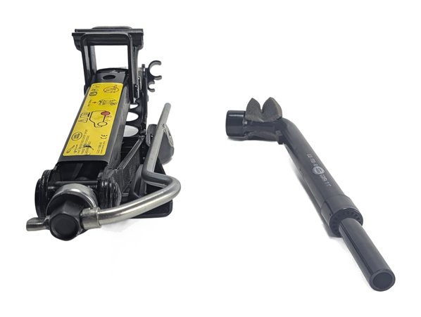 Thumbnail 2: 15-23 LAND ROVER DISCOVERY SPORT (L550) EMERGENCY ROADSIDE TIRE SCISSOR JACK
